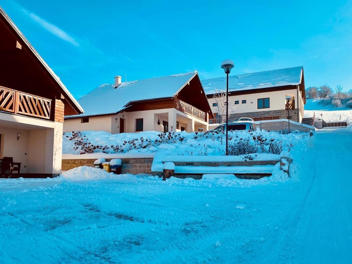 Chaty Krusetnica S Luxusnym Privatnym Wellness Екстер'єр фото