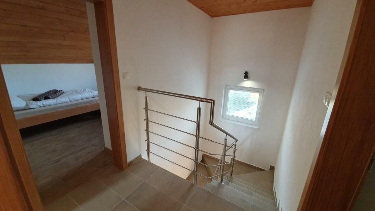 Chaty Krusetnica S Luxusnym Privatnym Wellness Екстер'єр фото