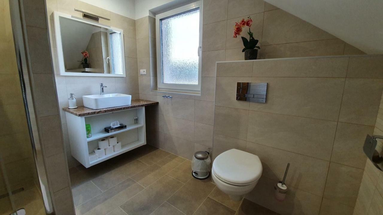 Chaty Krusetnica S Luxusnym Privatnym Wellness Екстер'єр фото
