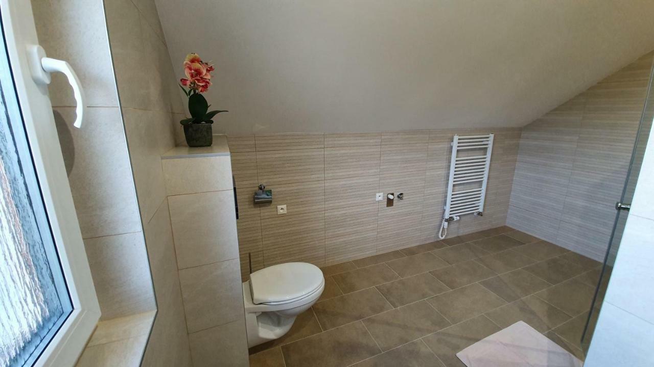 Chaty Krusetnica S Luxusnym Privatnym Wellness Екстер'єр фото