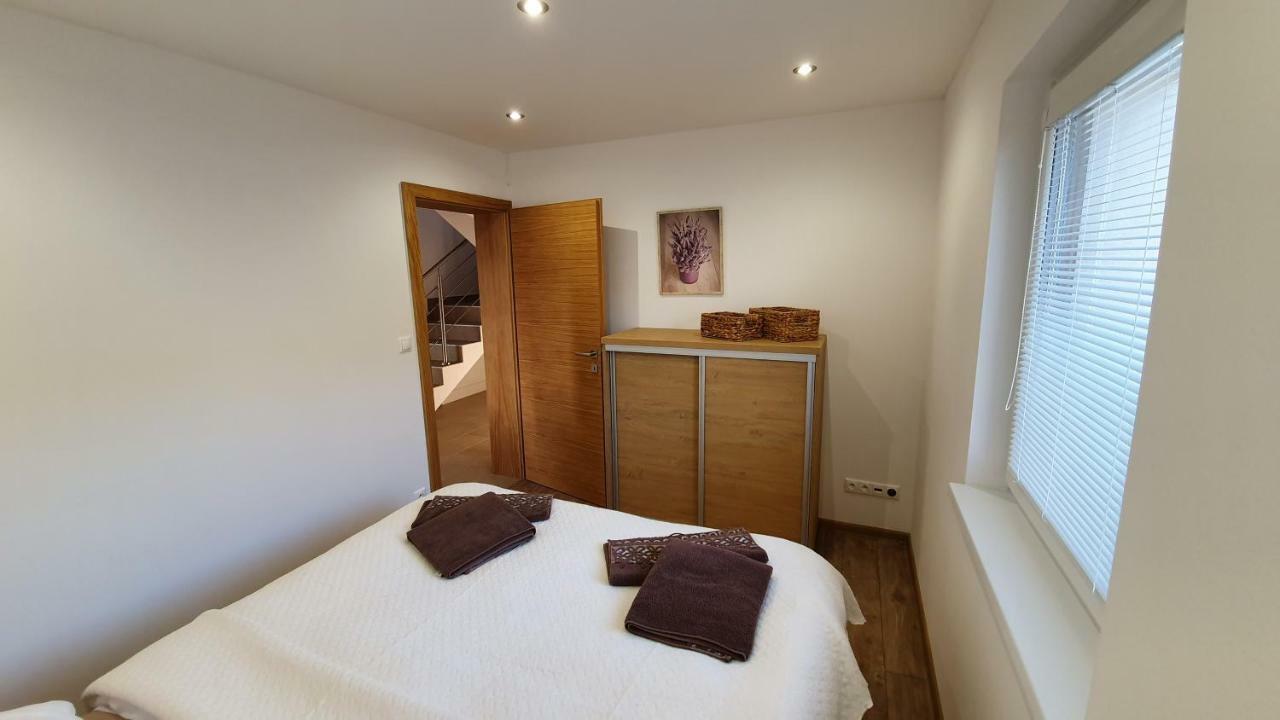 Chaty Krusetnica S Luxusnym Privatnym Wellness Екстер'єр фото