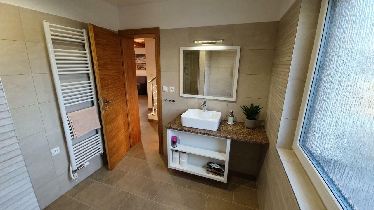 Chaty Krusetnica S Luxusnym Privatnym Wellness Екстер'єр фото