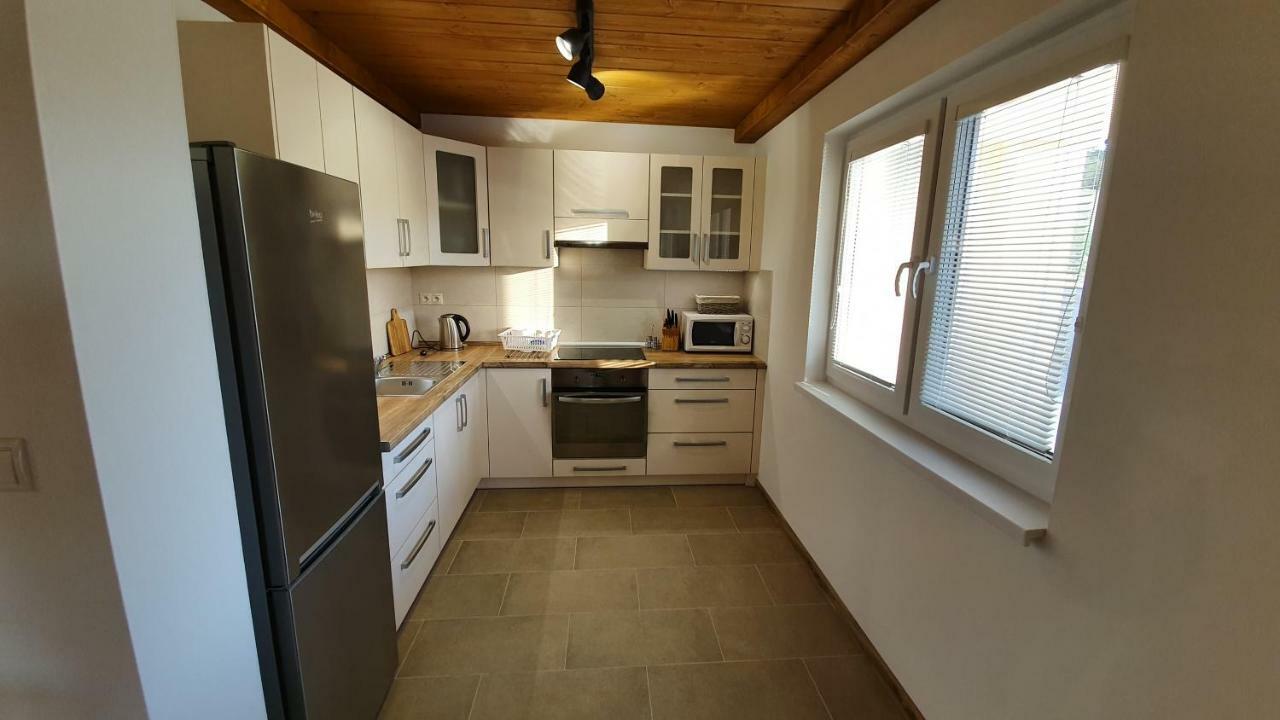Chaty Krusetnica S Luxusnym Privatnym Wellness Екстер'єр фото