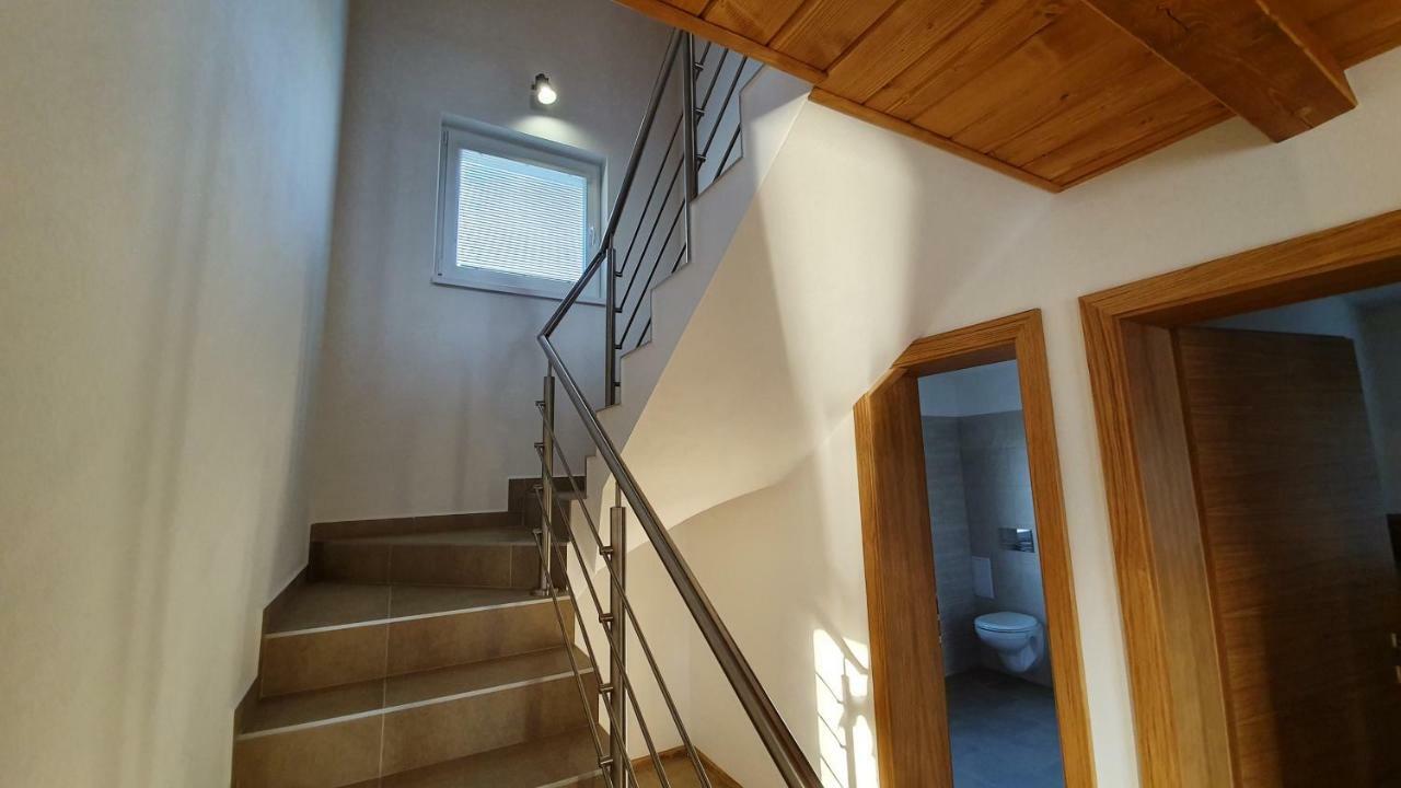 Chaty Krusetnica S Luxusnym Privatnym Wellness Екстер'єр фото